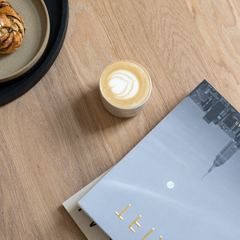 Rectangular Design dining table | Butterfly Steel black powdercoating | Walnut naturel lacquer | Studio HENK | 