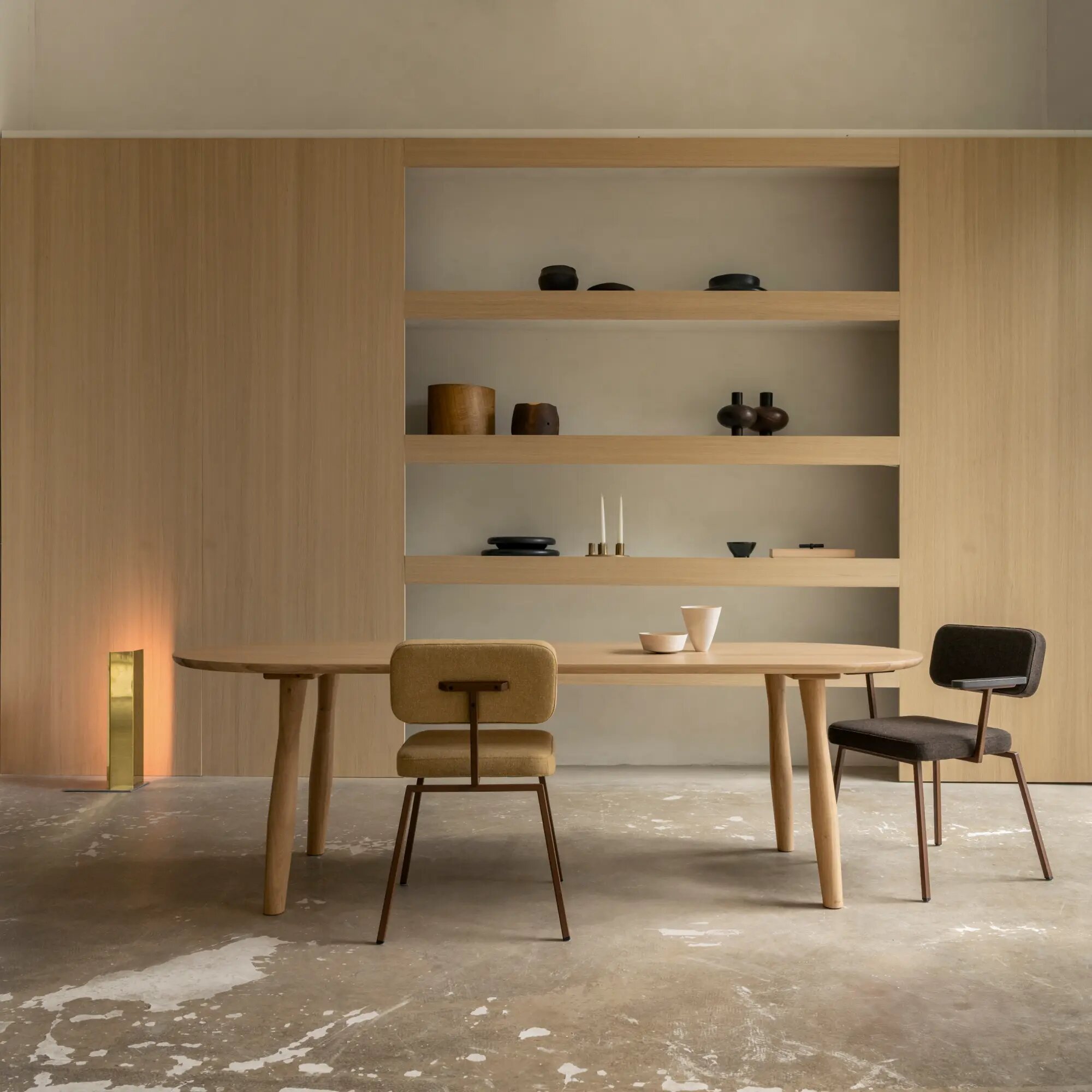 Rectangular Design dining table | Dansk Table Walnut naturel lacquer | Walnut naturel lacquer | Studio HENK | 