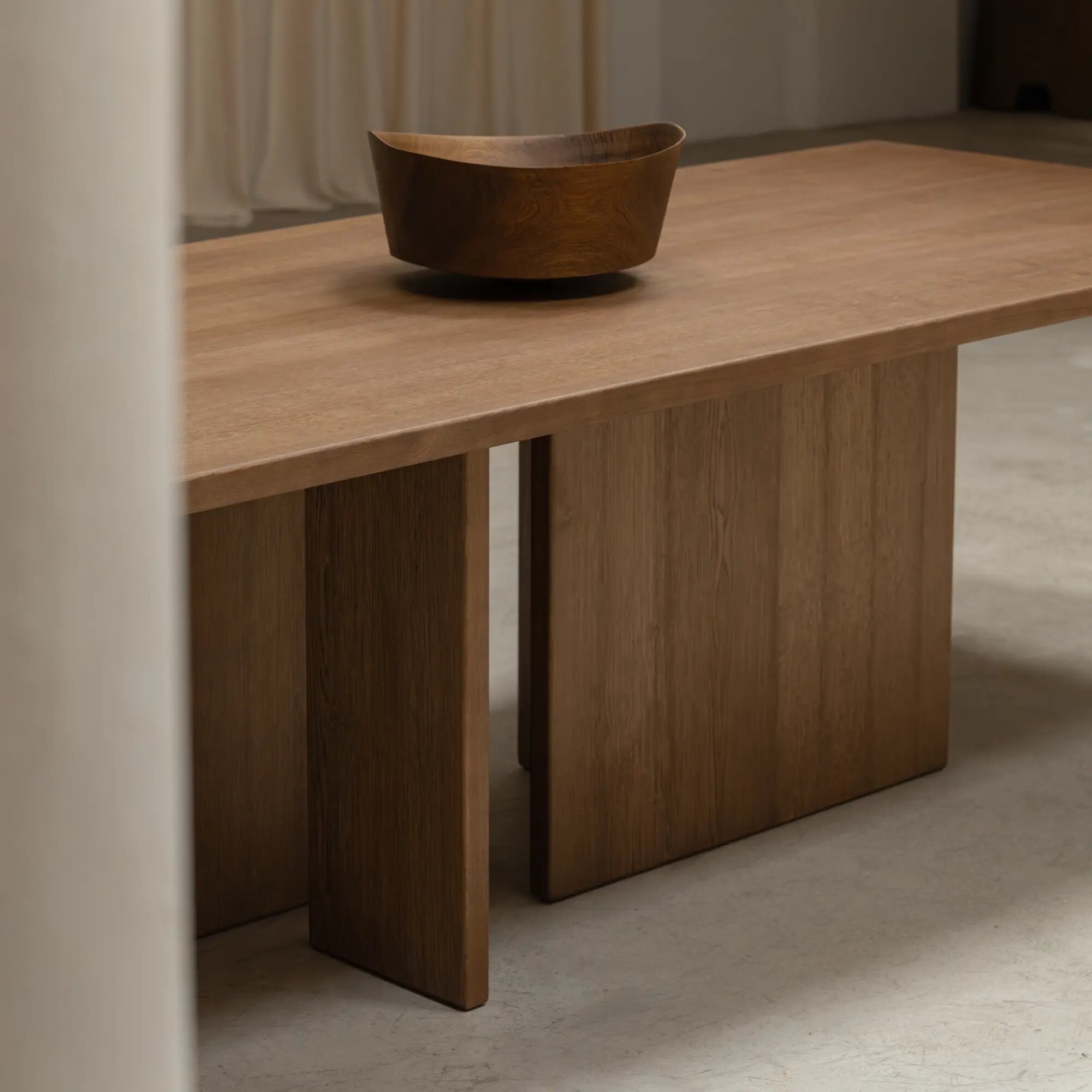 Rectangular Design dining table | Federico Walnut naturel lacquer | Walnut naturel lacquer | Studio HENK | 