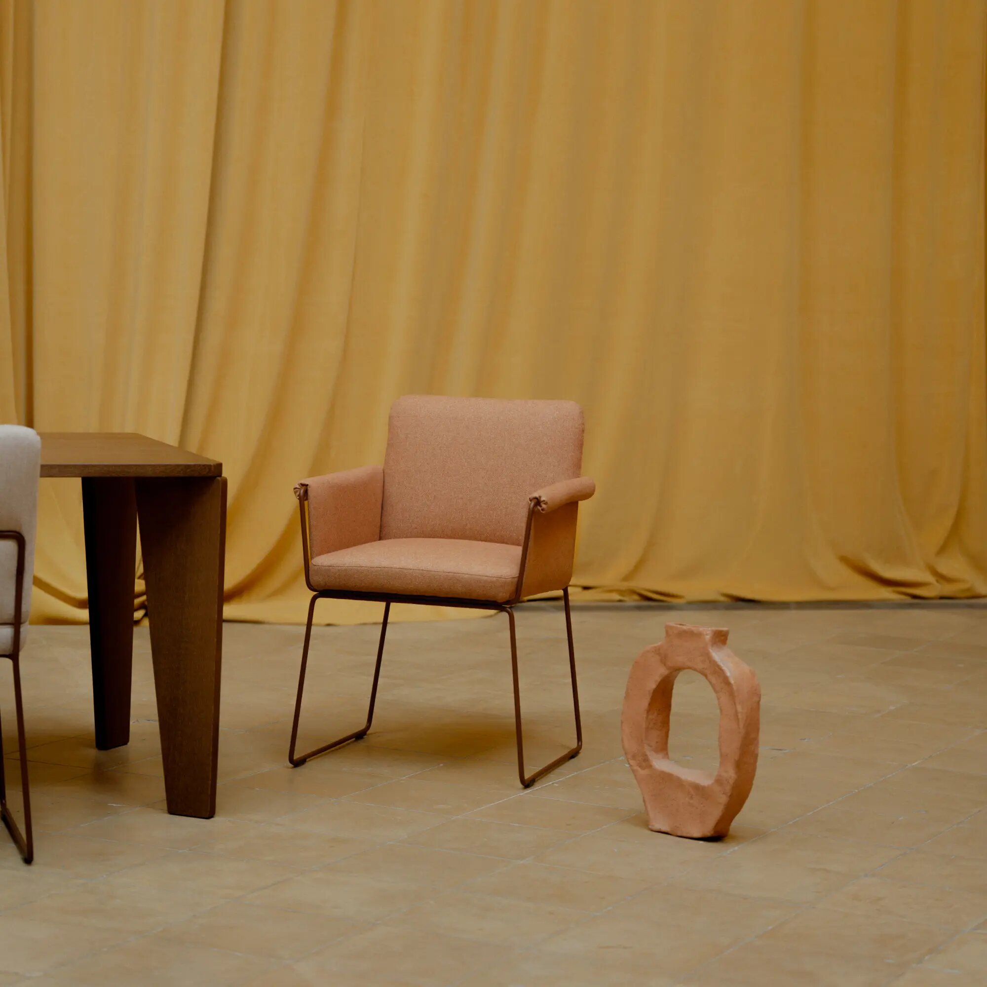 Design modern dining chair | Unfold Chair with armrest Green hemp hectare21 | Studio HENK | 