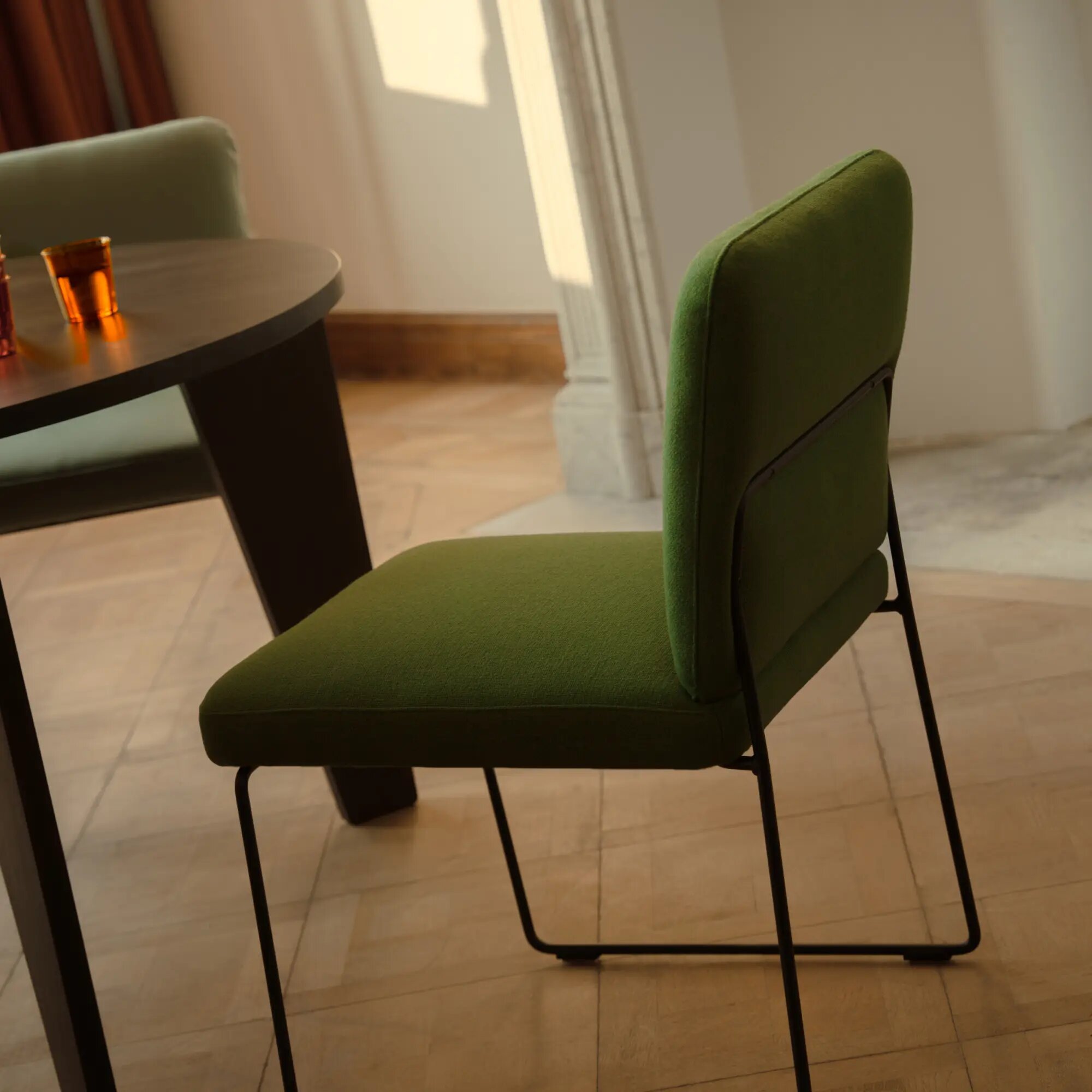 Design modern dining chair | Unfold Chair Dark Green hallingdal65 960 | Studio HENK | 